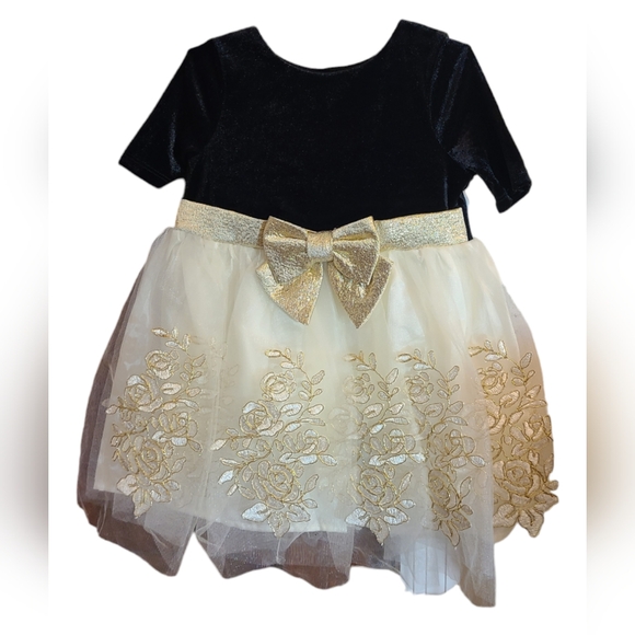 lilt Other - NWT Lilt size 24M black/ivory dress